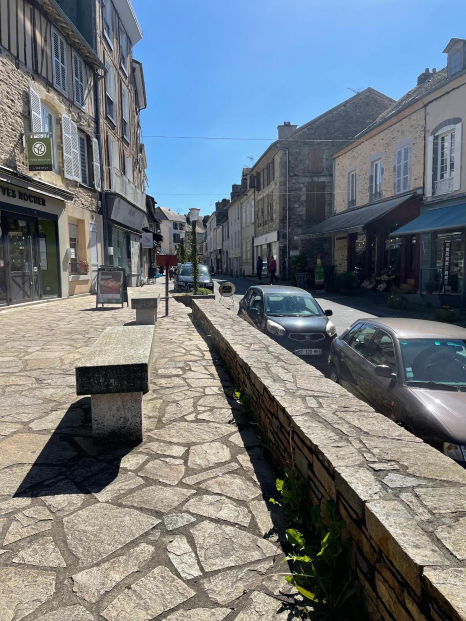 Jumilhac-le-Grand Delightful French Rustic Studio מראה חיצוני תמונה